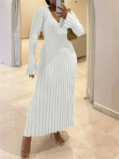 Flattering Fit Plus Size Maxi Dress - Image 3